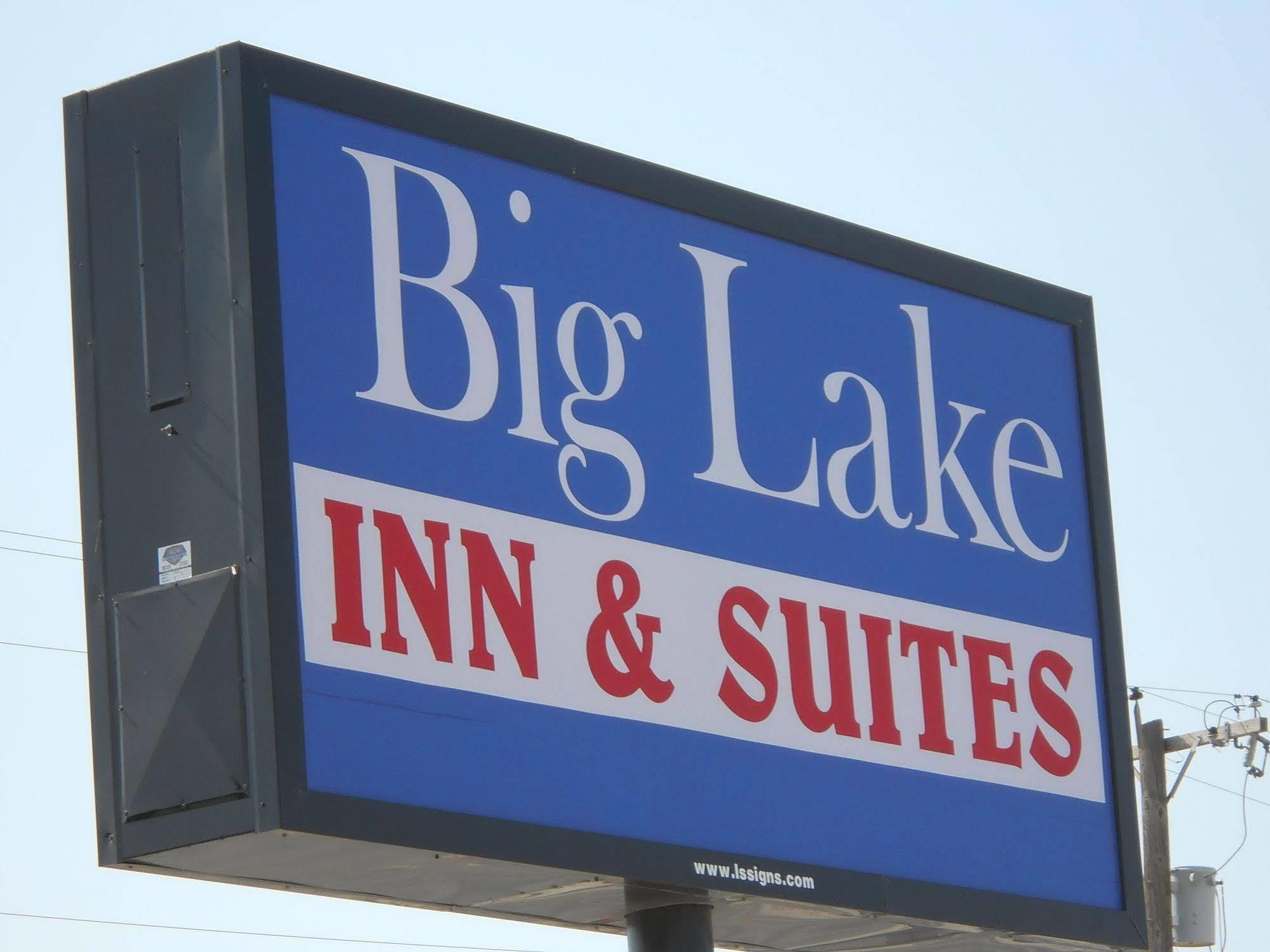 Big Lake Inn And Suites מראה חיצוני תמונה
