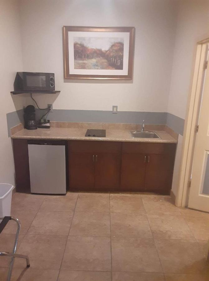Big Lake Inn And Suites מראה חיצוני תמונה