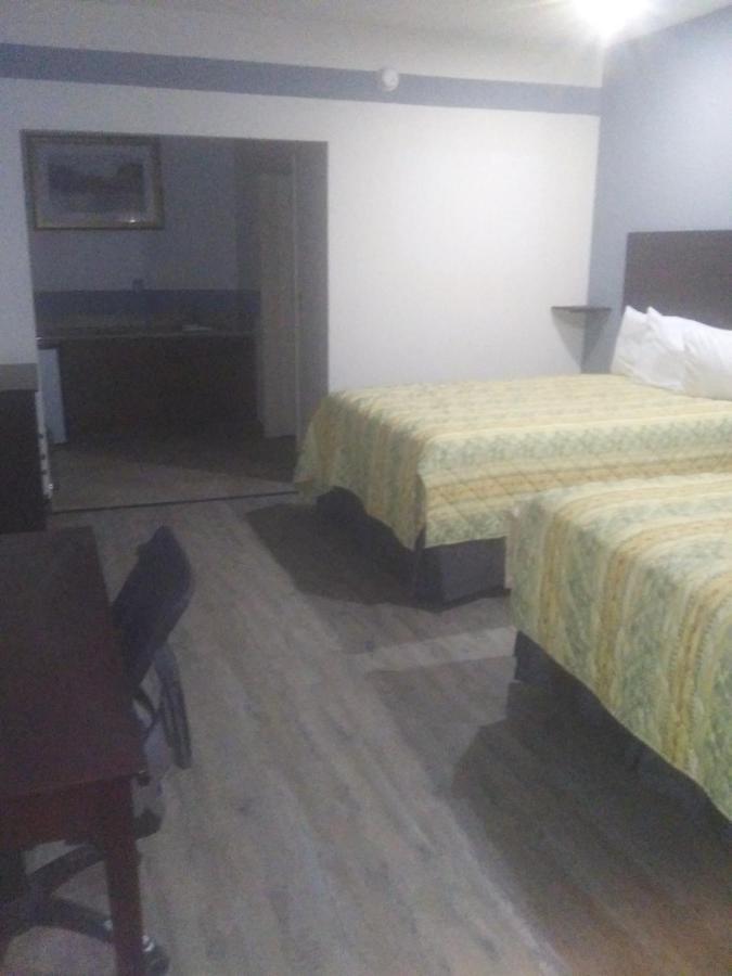 Big Lake Inn And Suites מראה חיצוני תמונה